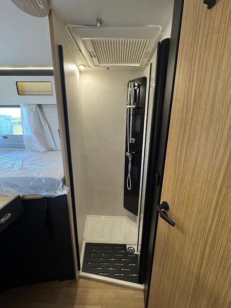 Pilote (2026) G690GJ Expression - fotka 23 z 34