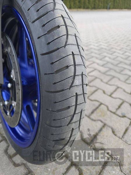 Yamaha MT-10 (2017) - fotka 18 z 20