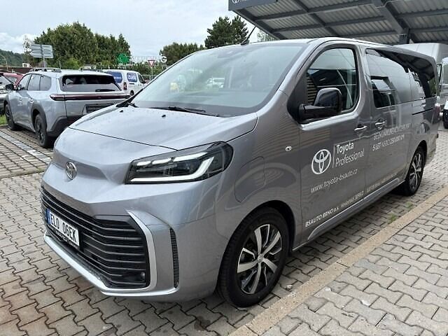 Toyota ProAce Verso Business 8S Komfort  L2 - fotka 1 z 11