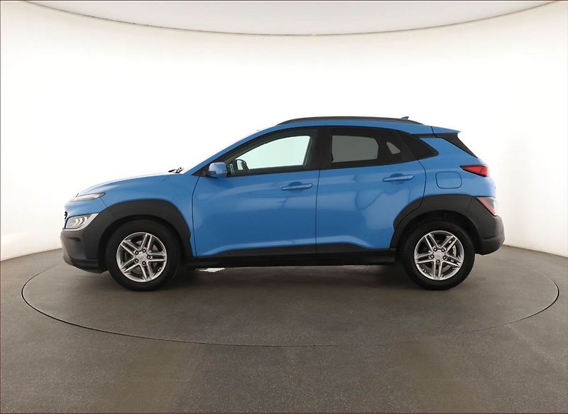 Hyundai Kona (2021) 1.0 T-GDI, Automat, ČR,1.maj - fotka 3 z 18