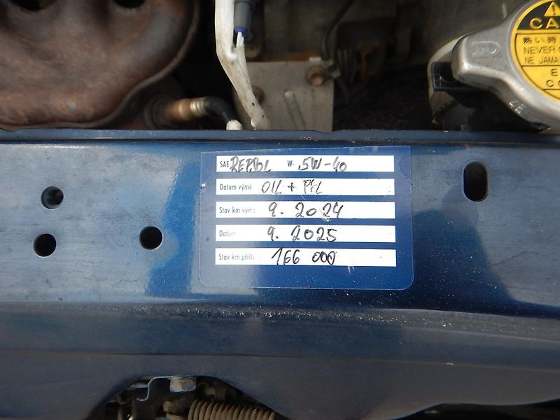 Toyota Yaris 1.0 VVTi, KLIMA - fotka 20 z 20