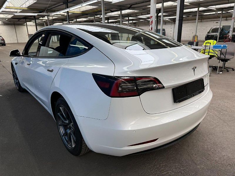 Tesla Model 3 (2022) AWD Long Range    PŘIPRAVUJEME - fotka 3 z 8