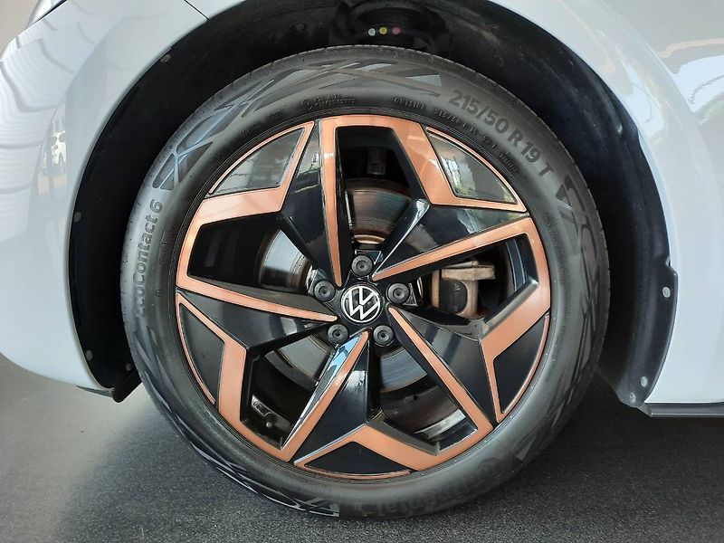 Volkswagen ID.3 (2021) Pro S (150kW/77kWh) - fotka 25 z 27