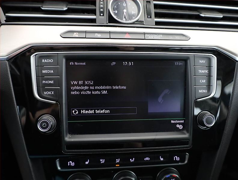 Volkswagen Passat (2015) Highline 2.0 TDI, Navi - fotka 13 z 19