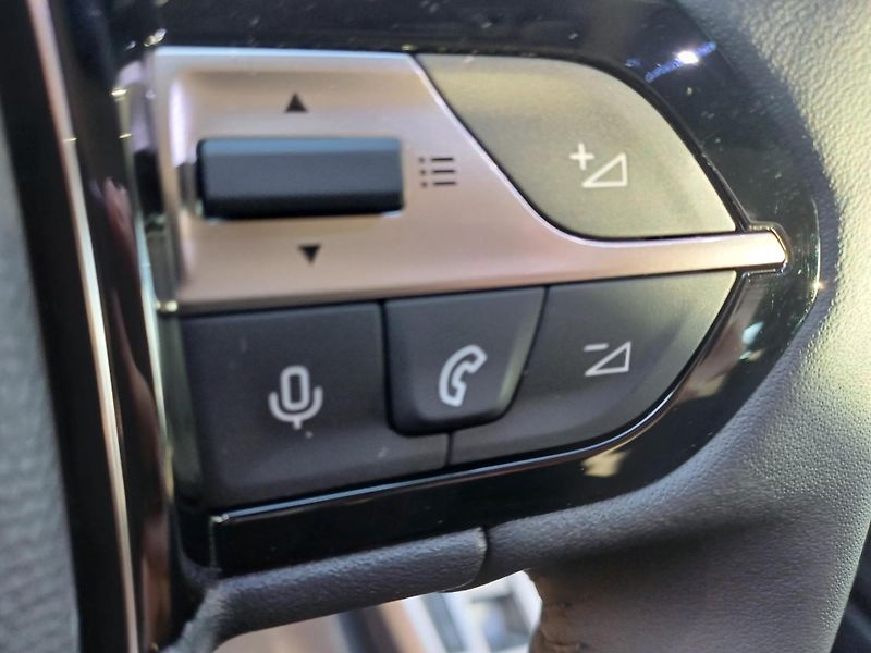 Peugeot 308 (2026) SW STYLE Hybrid 145 e-DCS6 - fotka 25 z 25