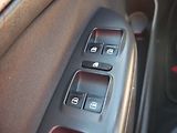 Škoda Octavia (2011) 1.6 TDi, ČR, Elegance, STK4 - náhled 12