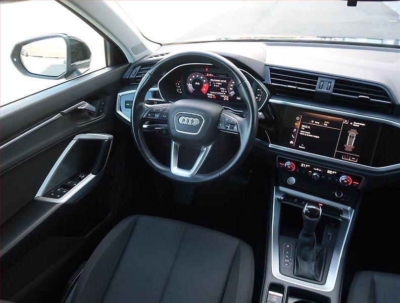 Audi Q3 (2020) 40 TFSI - fotka 7 z 25