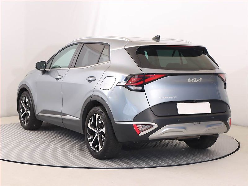 Kia Sportage (2022) 1.6 CRDi MHEV - fotka 4 z 21
