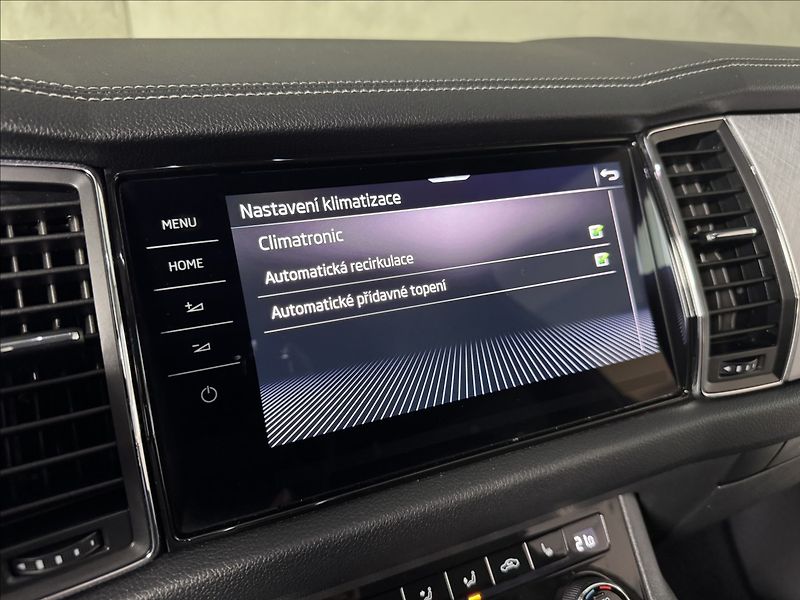 Škoda Kodiaq 2,0 TDi  DSG 4x4 Tour Virtual - fotka 40 z 46