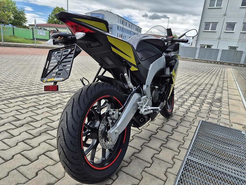 Aprilia RS 125 (2026) E5+ - fotka 13 z 37