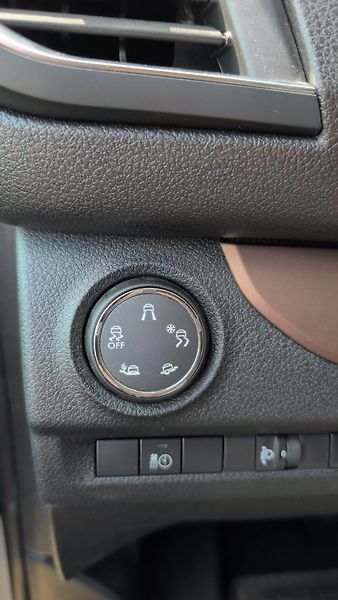 Toyota ProAce (2022) ČR L2 Automat 8 pax Webasto - fotka 8 z 28