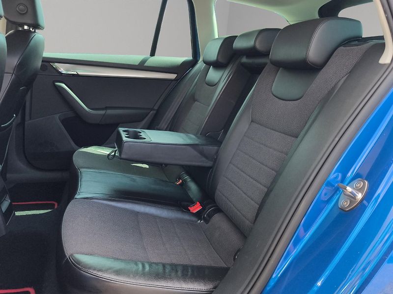 Škoda Octavia (2014) STYLE 1.2 TSI 77kW, Tažné - fotka 26 z 27