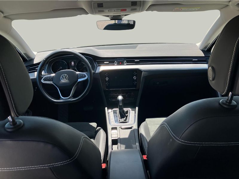 Volkswagen Passat 2,0TDi 110kW Business Premium - fotka 5 z 30