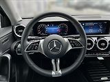 Mercedes-Benz Třídy A 180 Progressive Line - náhled 10