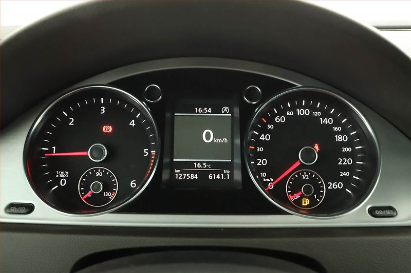 Volkswagen Passat (2014) Comfortline 2.0 TDI, 4X4 - fotka 11 z 14
