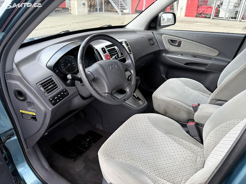 Hyundai Tucson (2006) 2.0CRDi,83kw 4x4 Aut. Původ ČR - fotka 15 z 19