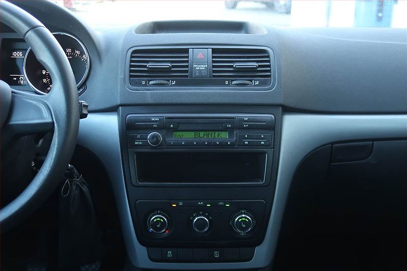 Škoda Yeti (2015) 1.2 TSI - fotka 12 z 13