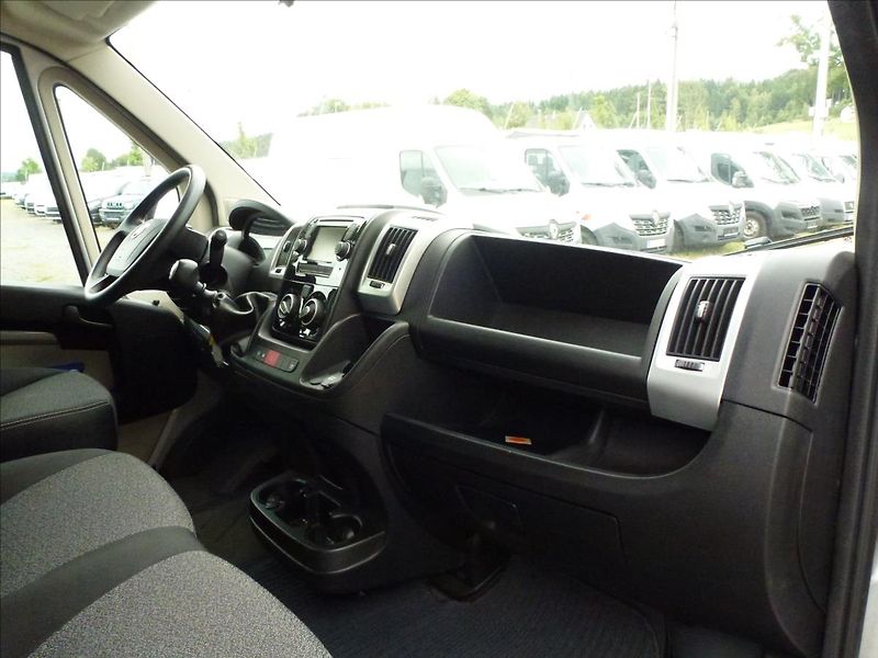 Fiat Ducato 2,3 MultiJet 250 Maxi L4H3 - fotka 27 z 54