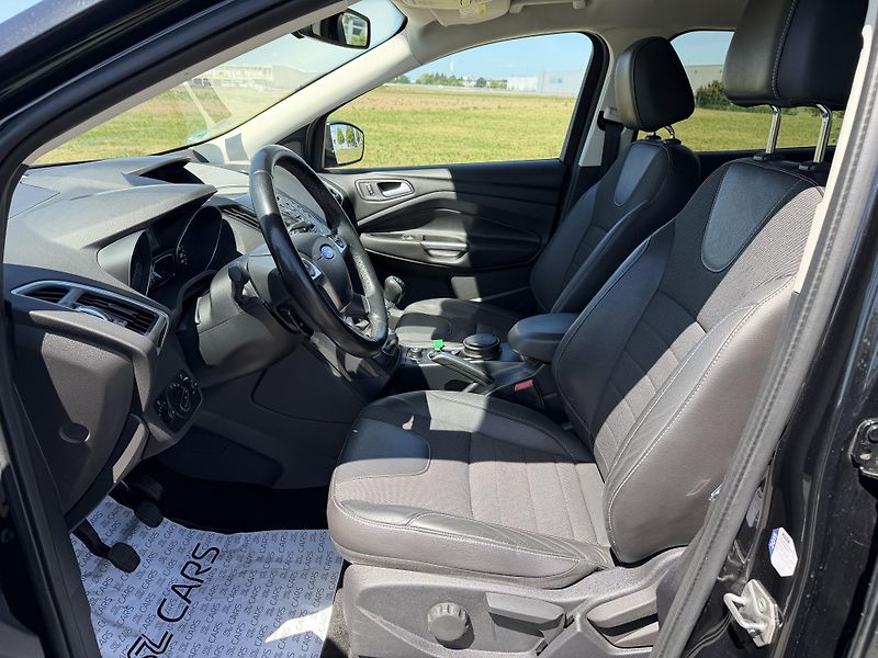 Ford Kuga 1.6 EB TITANIUM ROZVODY TAŽNÉ - fotka 9 z 39