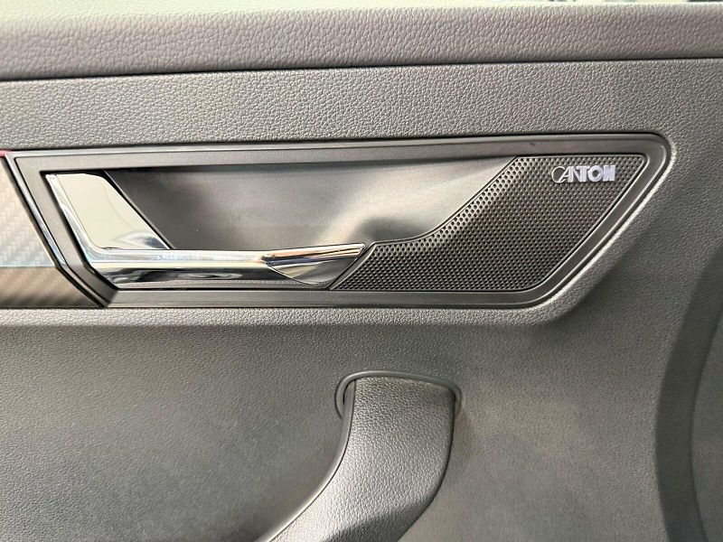 Škoda Karoq (2026) SPORTLINE 2.0TDI 110KW 4X4 DSG - fotka 14 z 42
