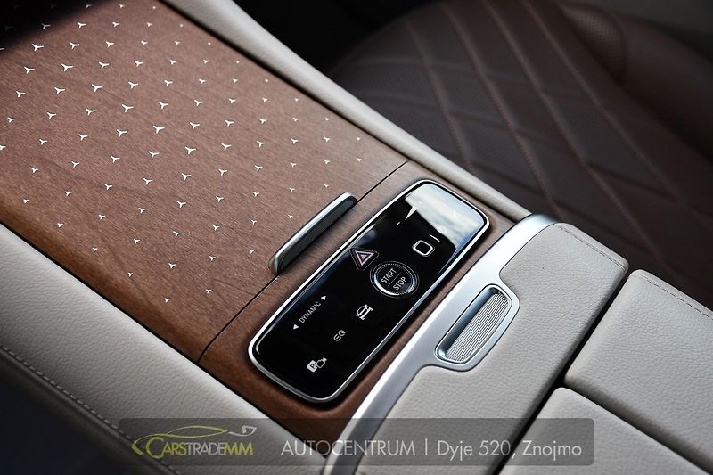 Mercedes-Benz EQE 500 4M VZDUCH MASÁŽE PANOR TAŽ - fotka 32 z 63