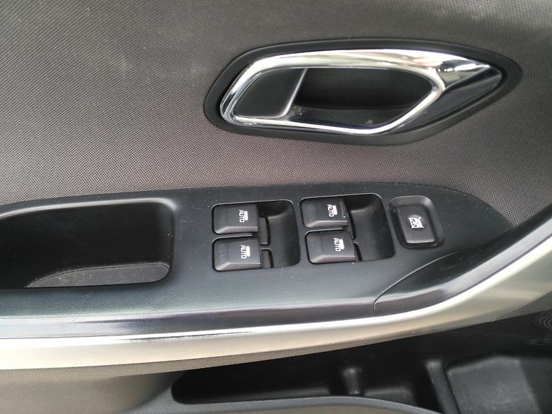 Kia Ceed 1,4i + LPG - fotka 11 z 26