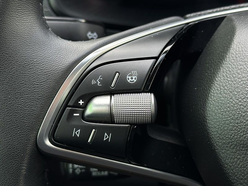 Škoda Karoq 1.5TSi Top & Selection 150PS L - fotka 20 z 46