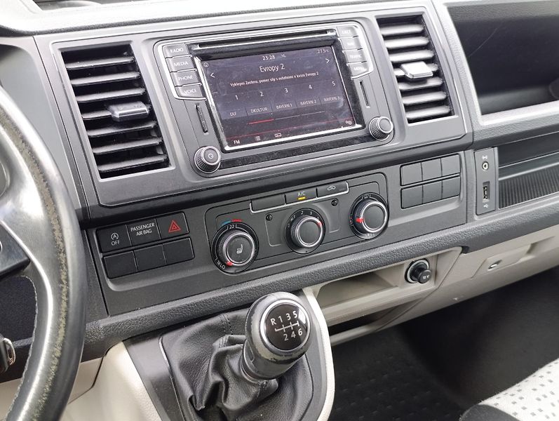 Volkswagen Transporter 2.0TDI 110kW LONG  - fotka 19 z 29