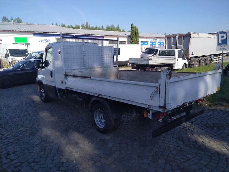 Iveco Daily 35C150 3,0L sklopka - fotka 4 z 6