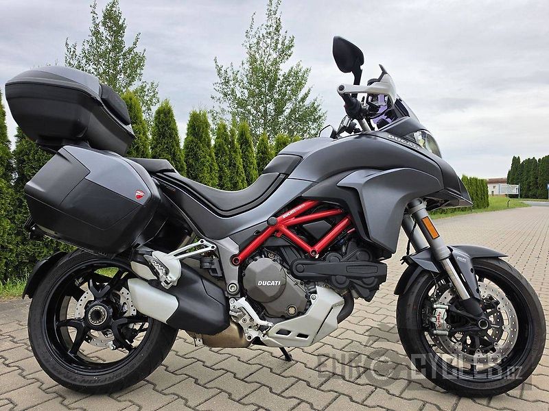 Ducati Multistrada 1200 S (2017) - fotka 4 z 19
