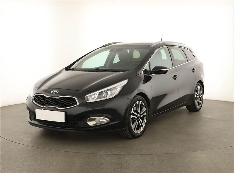 Kia Ceed (2014) 1.6 CRDi, Automat, Navi - fotka 2 z 18