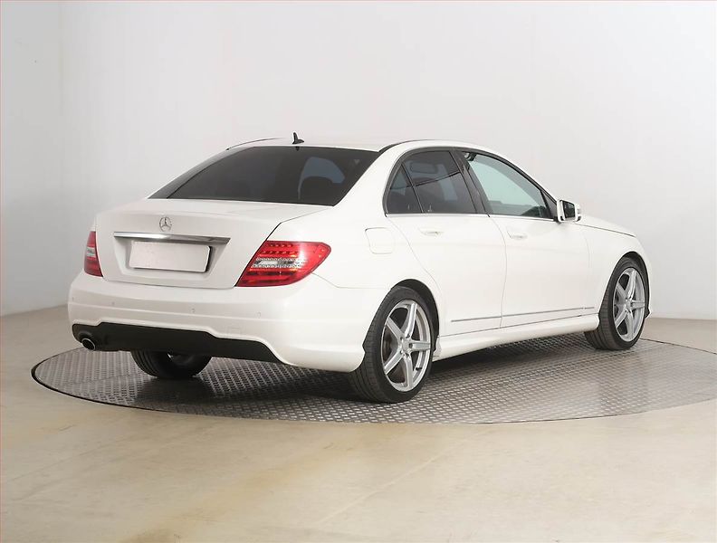 Mercedes-Benz Třídy C (2014) C 180 CDI, Automat, Serv.kniha - fotka 5 z 19