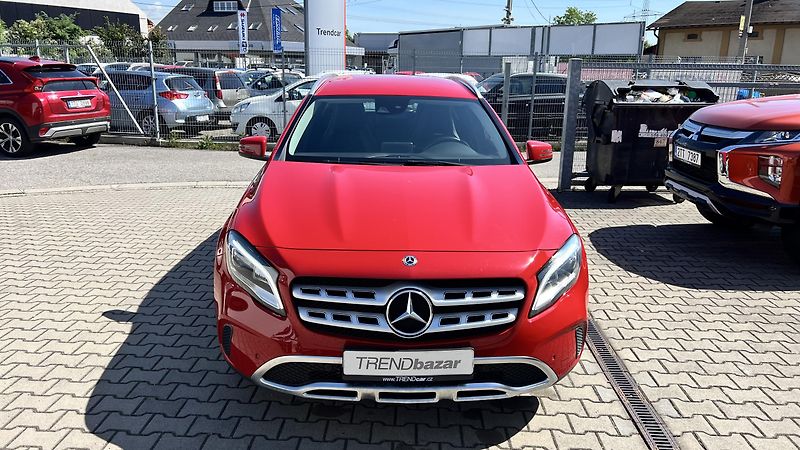 Mercedes-Benz GLA 200 D 100 KW 4 matic - fotka 2 z 14