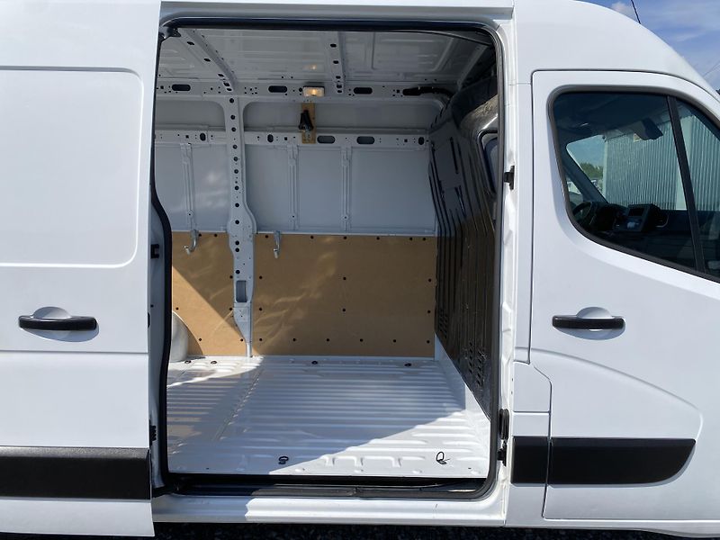 Renault Master 2.3DCi 145PS CZ DPH 99TKM TOP! - fotka 114 z 145