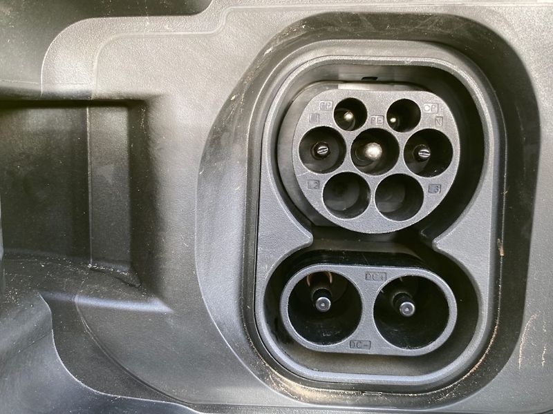 Fiat Grande Panda Electric (2025) LA PRIMA  (44kWh) - fotka 33 z 33