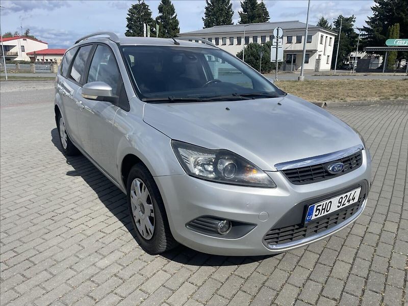 Ford Focus 1,8 i 16V 92kw LPG Titanium - fotka 6 z 29