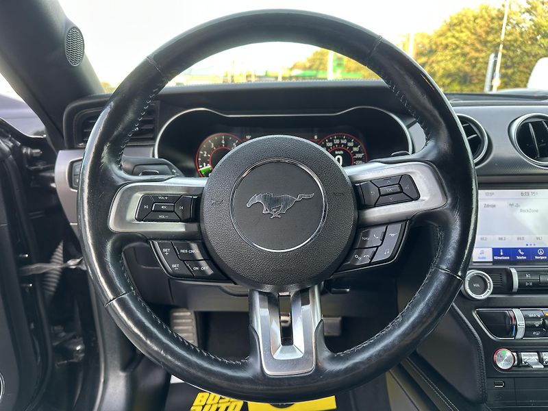 Ford Mustang (2020) Ford Mustang 2020 - fotka 10 z 15