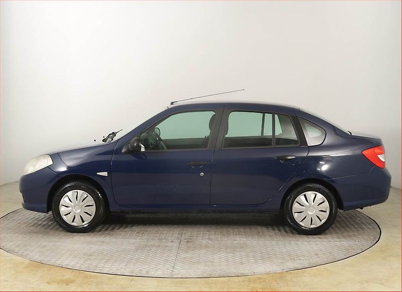 Renault Thalia (2011) 1.2 16V, Tažné, v dobrém stavu - fotka 3 z 13