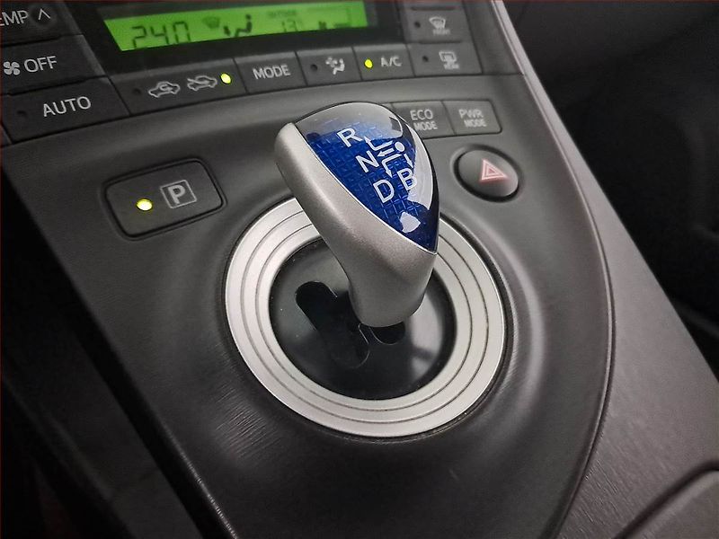 Toyota Prius (2009) 1.8 VVT-i HSD, Automat, Navi - fotka 18 z 18