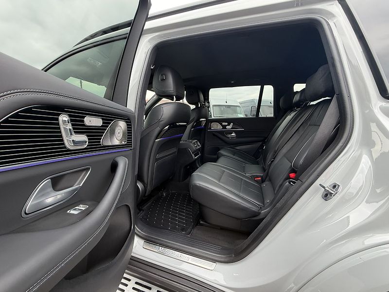 Mercedes-Benz GLS 450 D 4MATIC - fotka 14 z 41