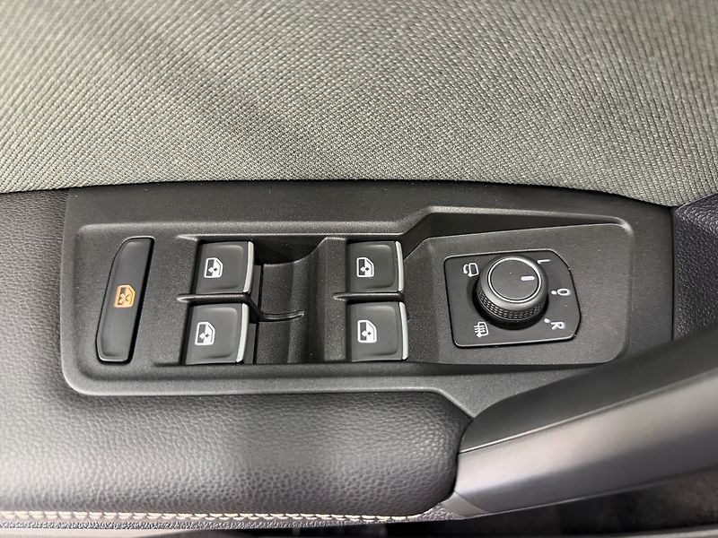 Seat Tarraco 2.0TDI 147KW DSG 4DRIVE EXPERI - fotka 24 z 29