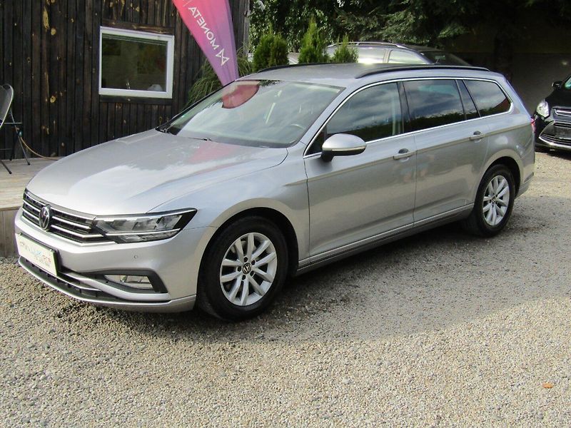 Volkswagen Passat (2021) 2.0 TDI 110kW DSG ACC - fotka 1 z 46