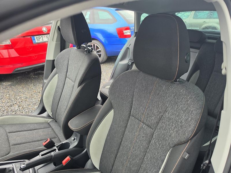 Škoda Scala 1.0 TSI DSG TZ Matrix Virtual  - fotka 15 z 26