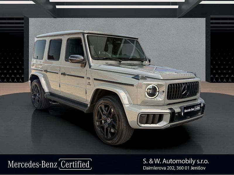 Mercedes-Benz Třídy G 63 AMG MANUFAKTUR, SUPERIOR - fotka 3 z 44