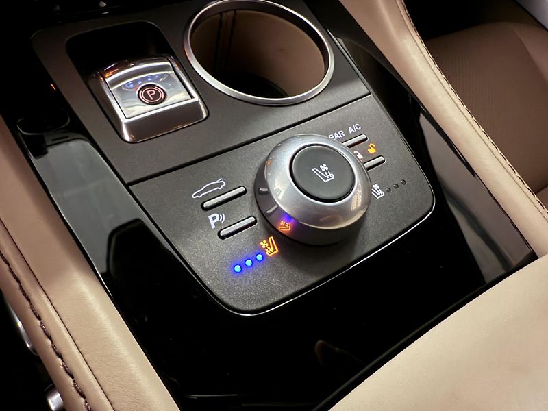 Aston Martin Rapide (2016) S 6.0 560PS,AT-8ST,SERVIS - fotka 46 z 72