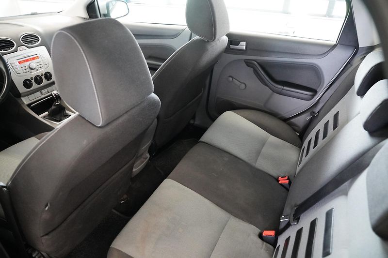 Ford Focus - fotka 18 z 19