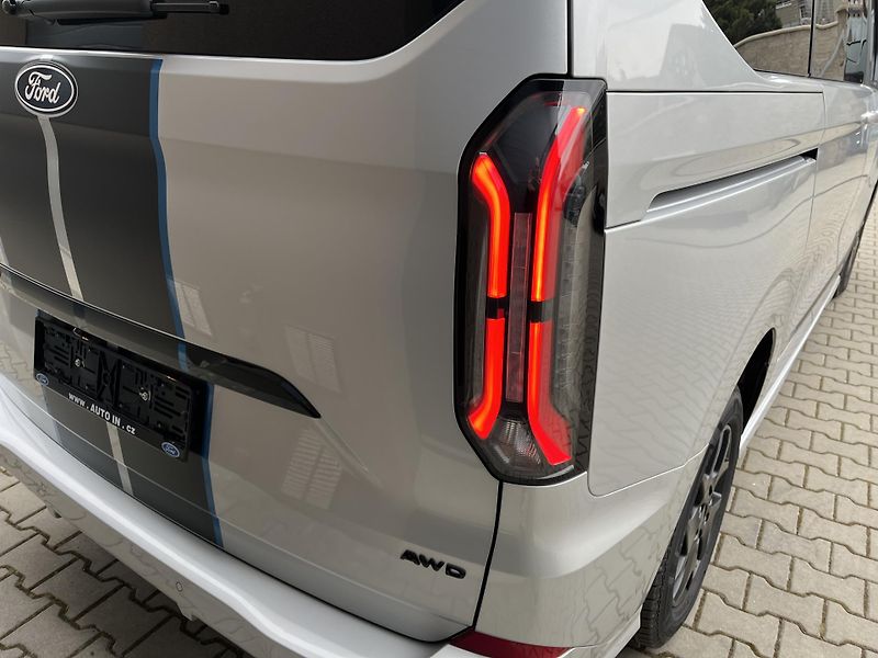 Ford Tourneo Custom (2025) AWD 170 PS Sport el. TZ,DPH - fotka 14 z 49