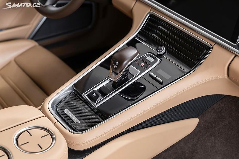 Porsche Panamera Turbo S E-Hybrid*CZ*záruka - fotka 13 z 41