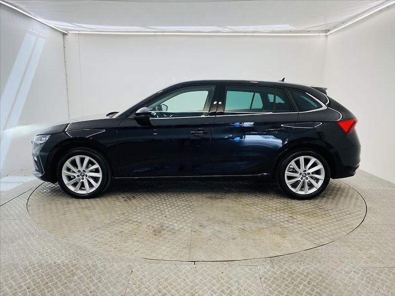 Škoda Scala 1,0 TSI 85kW Top Selection - fotka 3 z 28