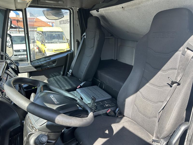 Iveco Eurocargo (2017) ML160E320 + vlek Glocar/120m3 - fotka 13 z 15